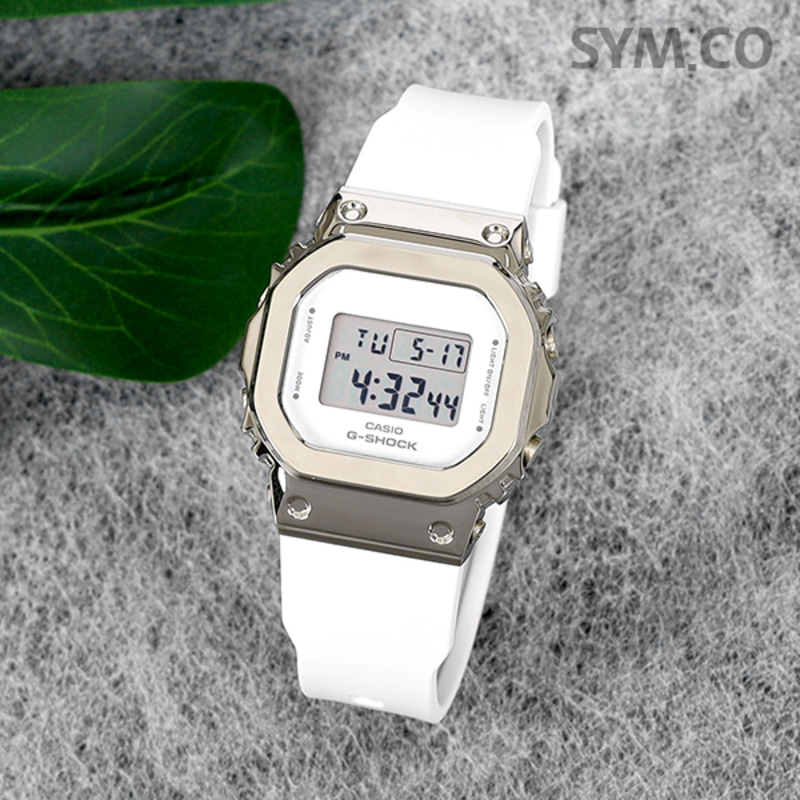 지샥 공용 다운사이징 디지털 손목시계 GM-S5600G-7
